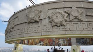 日本人からはモニュメントは少し複雑な気分。