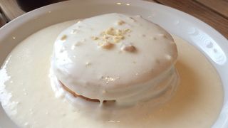 パンケーキは普通