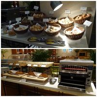 パンの種類も豊富