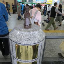 きみちゃんの銅像