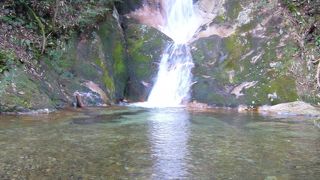 寂地峡五竜の滝