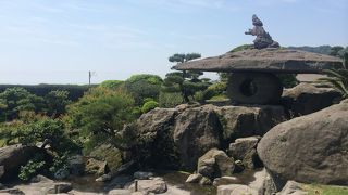桜島が目の前の素敵な庭園