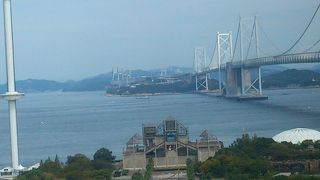 瀬戸内海を渡れます。