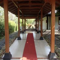 開放的だがセキュリティーは遺跡内のため万全