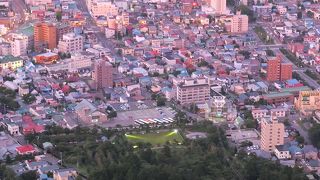夜景を見るにはドラマチックなロープウェイがおすすめ