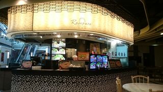 朝から開いています