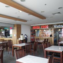 韓国料理にベトナム料理も。