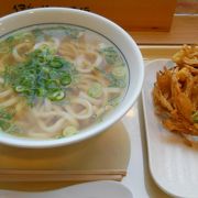 お手頃価格・つるまる饂飩