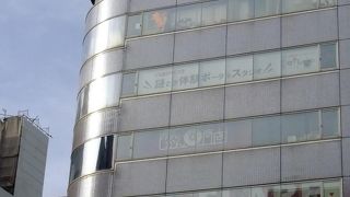 歌舞伎町入り口