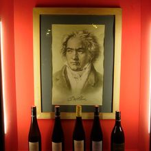 ベートーヴェンの顔がラベルにあるマイヤーのワイン
