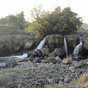 溶岩のある景観