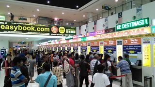 とても機能的なバスターミナル