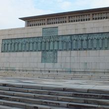 日本二十六聖人殉教地のブロンズ像