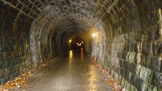 日本最長の石造道路トンネル