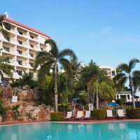 ヒルトンのプールです。