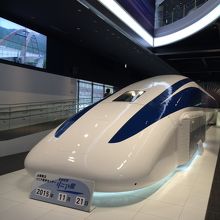 設置方法にもこだわった実車