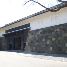 寛永１３年（１６３６年）築・・・