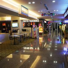 珍しい高級ショッピングセンター