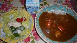 横須賀海軍カレーが食べられます