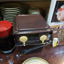 ガリのトングが面白い置き方