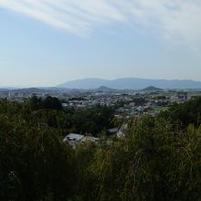 大美和の杜展望台から、奈良盆地の眺望