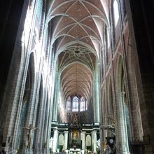 聖バーフ教会　内部