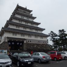 復元された天守閣