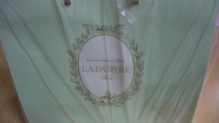 新宿でラデュレ買えます(ラデュレ新宿店)