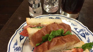 便利な立地に穴場的喫茶店