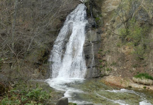 浄水の滝