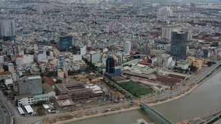 ホーチミンで一番高いビル！