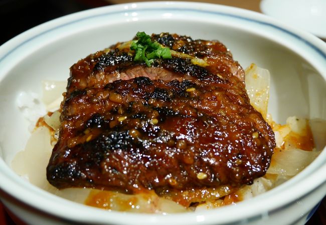 肉バルのスタミナ系肉ランチ＠赤坂