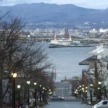 チャーミーグリーンの坂