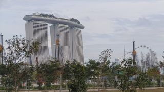 クルーズ・センターに近い、新しい駅