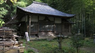 展望広場と観音寺があります