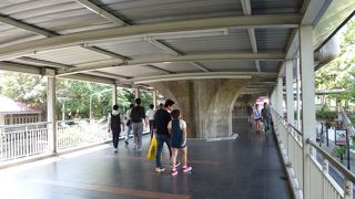 歩きやすくて便利です。