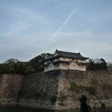 西外堀から見た乾櫓