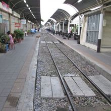 国鉄バーンスー駅