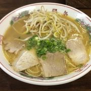 昔ながらのとんこつラーメン