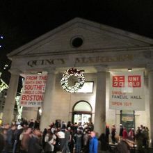 ユニクロ登場のアナンス