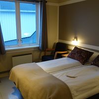 部屋は狭いので、ラウンジで過ごすのがオススメです