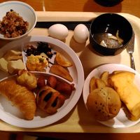 朝食は混んでました