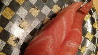 なかなか美味しい回転寿司