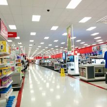 綺麗で広々した店内です。