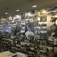 フロントは写真の壁紙。王女様は美人でした。