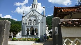 畳敷きの教会って珍しいですね