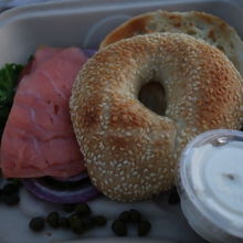 セサミベーグルを選んでROXです