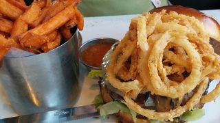 大好きなハンバーガーショップ