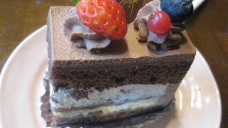 完全手作りの美味しいケーキ屋さん(洋菓子屋さん)です☆＾＾