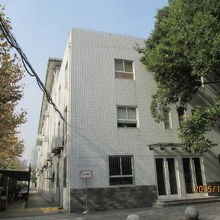 今も長青学校として使われています。